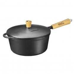 Cacerola de hierro con cabo de madera y tapa de hierro 4lt